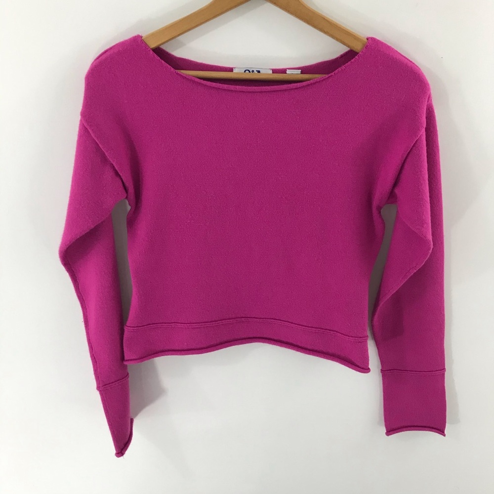 (Sold) Q&A Womens Midriff Cropped Pink Sweater - Picture 6 of 6